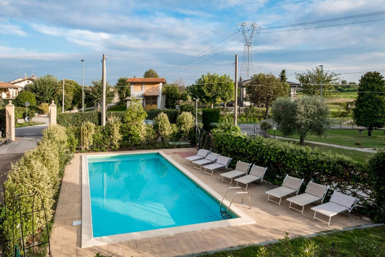Residenza Oleandro Desenzano del Garda Exterior foto