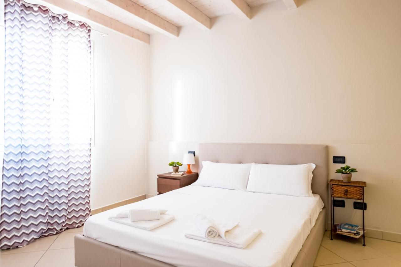 Residenza Oleandro Desenzano del Garda Exterior foto