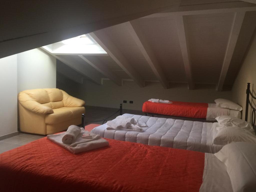 Residenza Oleandro Desenzano del Garda Exterior foto