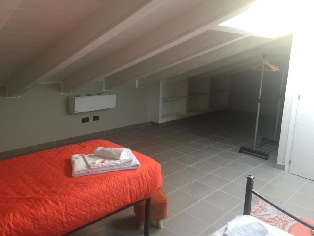 Residenza Oleandro Desenzano del Garda Exterior foto
